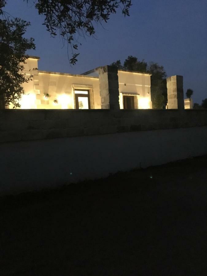 梅伦杜尼奥Le Tre Colonne住宿加早餐旅馆 外观 照片